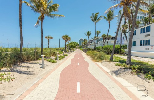 Mid Beach Apartment | Blue Ocean Apartments