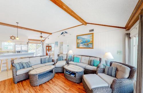 Sandbridge House | Blue Ocean