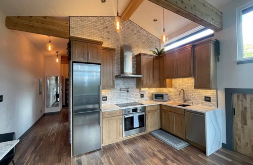 Saint Mary's Condo | “Blue Owl” - Tree House Views! Couples Getaway!