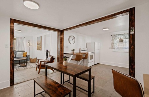 Southeast Pensacola Apartment | Blue Ox