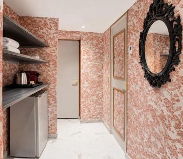 Aix-en-Provence House | Blue Palm Provence Villa & Chambres