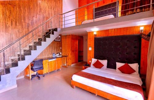 Lansdowne Resort | Blue Pine Resort