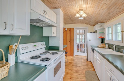 Baldwin Cabin | Blue Ribbon River Private Access! 18-Acre Escape