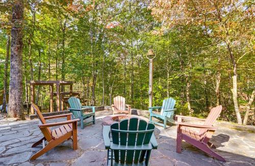 Cherry Log House | Blue Ridge Cabin w/Hot Tub, Fire Pit, & Game Room