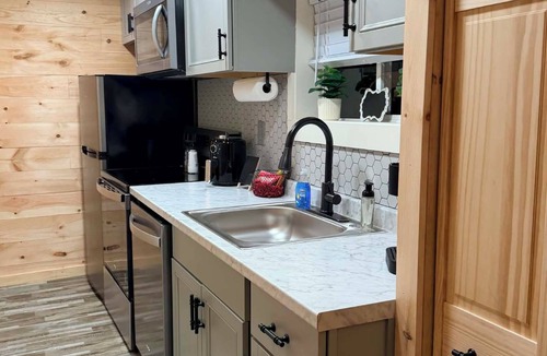 Galax Apartment | Blue Ridge Haven - Walking Distance to Downtown Galax, VA