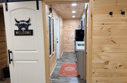Galax Apartment | Blue Ridge Haven - Walking Distance to Downtown Galax, VA