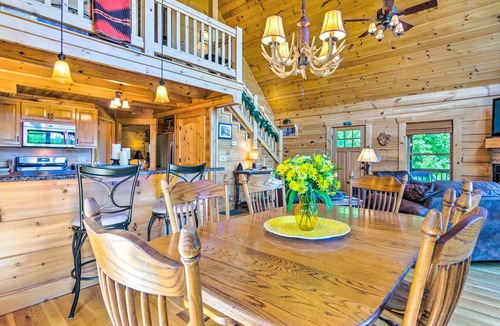 Vein Mountain Cabin | Blue Ridge Mountain Gem w/Deck & Community Perks