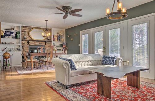 Mill Spring House | Blue Ridge Retreat w/Mountain Views & Deck