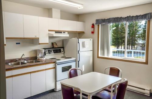 Blue River Hotel | Blue River Motel