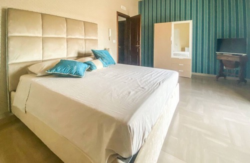 Bitonto Bed & Breakfast | Blue Room - Double Room with Private Bathroom