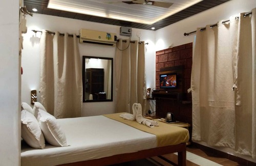 Tarkarli Hotel | Blue Sea Beach Resort