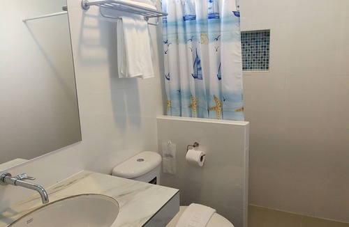 Mai Fat Hotel | Blue Shore Cottage