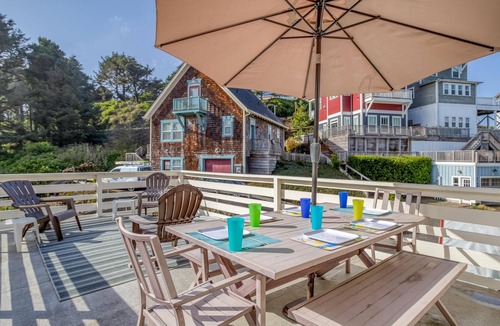 Nelscott House | Blue Shutter Olivia Beach