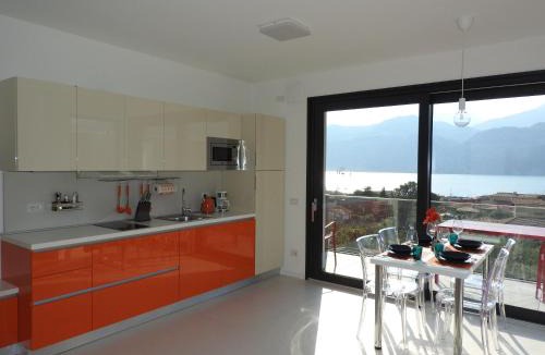Malcesine Apartment | Blue Sky Garda - Sunset