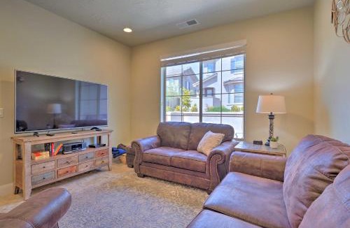 Sienna Hills House | 'Blue Sky Get-a-Way' Townhome w/Patio, Grill