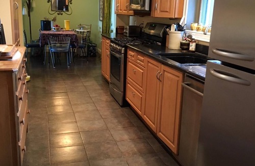Alburg House | Blue Spruce Lakefront Retreat - Recharge, renew, reset.