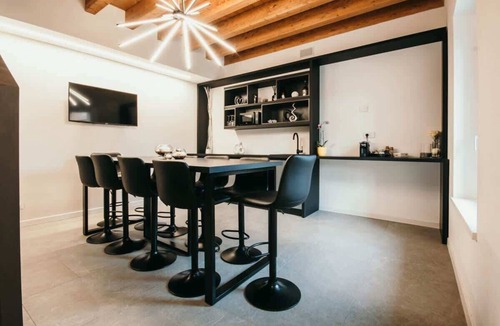 Solcio Apartment | Blue Suite in Gio&Leo GuestHouse - Lakeside L&b