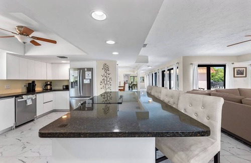 Marathon House | Blue Water is Calling! 5bedroom 3bath with large pool and 150 ft of dockage 2 kayaks included