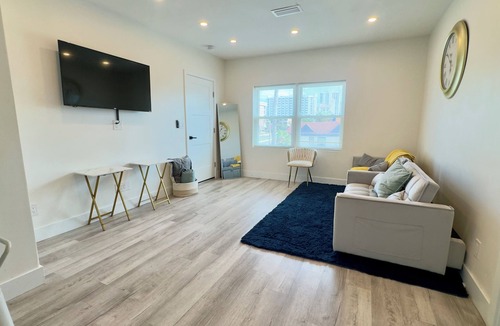 East Daytona Condo | Blue wave 2 minute walk to beach