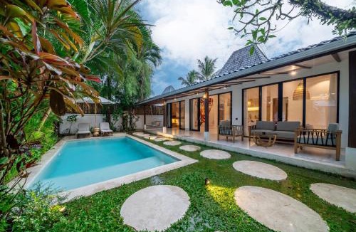 Penestanan Villa | Blue Wave Ubud - Private Pool Villa with Spacious Garden