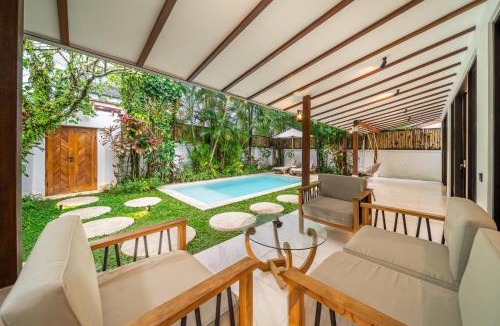 Penestanan Villa | Blue Wave Ubud - Private Pool Villa with Spacious Garden