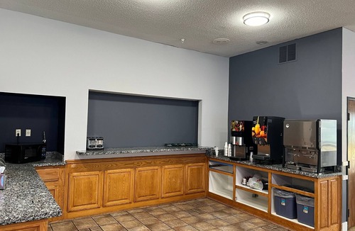 Eagan Hotel | Blue Way Inn and Suites Eagan - Standard 2 Queen Bed Non Smoking