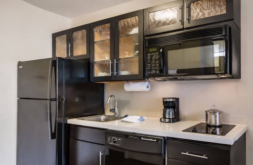 Richfield Hotel | Blue Way Inn Suites Bloomington Airport