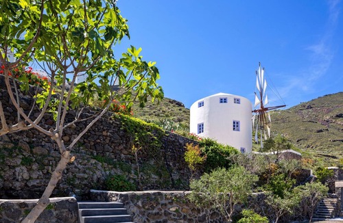 Imerovigli Villa | Blue Windmill Santorini luxury villa with Private Heated Pool and sea view