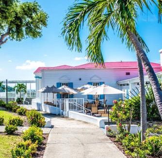 Estate Kings Quarter Resort | Bluebeard's Castle Resort