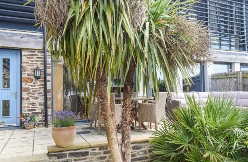Grampound House | Bluebell Barn