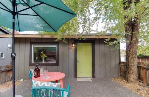 Old Bend House | Bluebird Day - Lava Hideaway