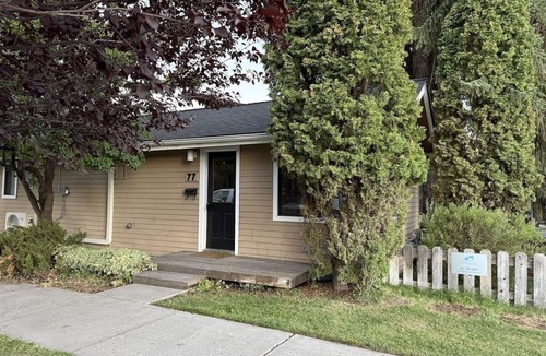 Old Bend House | Bluebird Day - River Gem Bungalow, perfect for a cozy getaway by the river.
