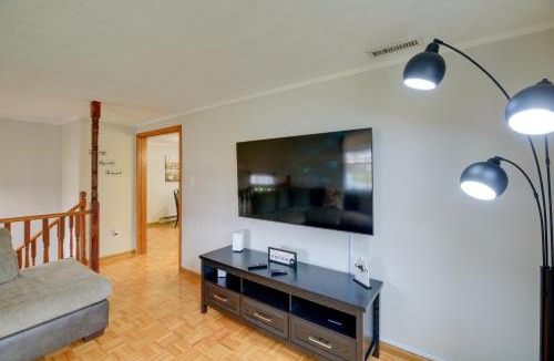 Bluefield House | Bluefield Home w/Covered Deck - Near Parks!