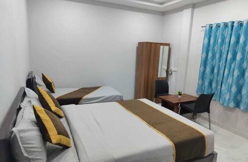 Bengaluru Cabin | Bluefin Rooms