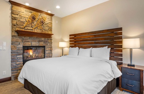 The Village Hotel | Bluegreen Vacations Big Bear Village, an Ascend Collection Resort
