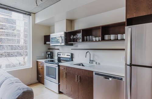 Northwest Bellevue Apartment | Blueground | Bellevue, w/d, nr Downtown Park