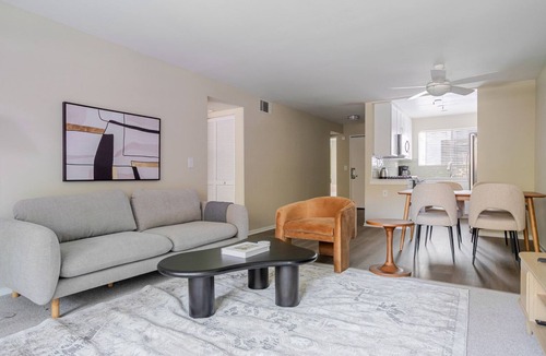 Downtown Burbank Apartment | Blueground | Burbank, pool, nr Burbank Town Center