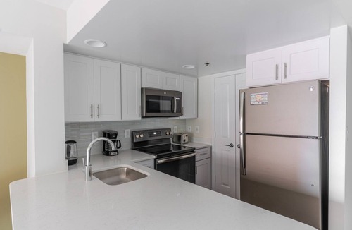 Court House Apartment | Blueground | Clarendon, fitness center, nr Arlington Cemetery