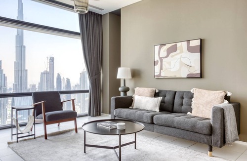 DIFC Apartment | Blueground | DIFC, pool, nr Burj Khalifa