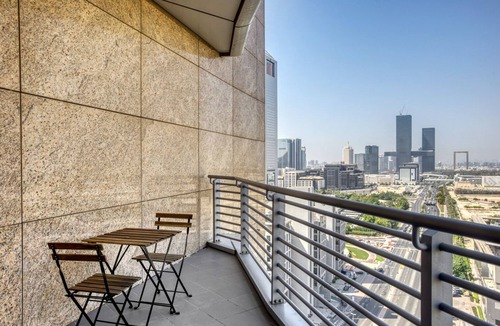 Bur Dubai Apartment | Blueground | DIFC, rooftop pool, nr Burj Khalifa