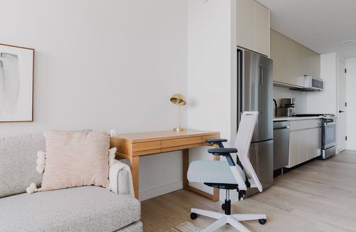 Downtown Brooklyn Apartment | Blueground | Downtown BK, gym & w/d, nr BAM