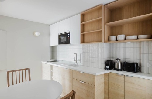 Saint-Thomas-d'Aquin Apartment | Blueground | Invalides, elev, near embassies