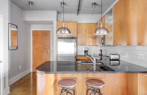 Logan Circle Apartment | Blueground | Logan Circle, rooftop, nr The White House