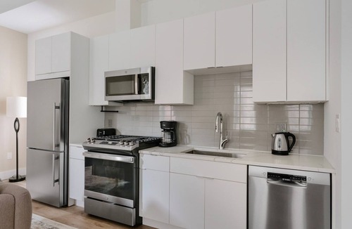 Logan Circle Apartment | Blueground | Logan Circle, view, nr Dupont Circle