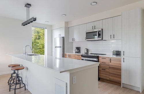 Meridian Park Apartment | Blueground | Meridian Park, view, nr Shoreline Park