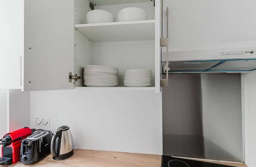Val-de-Grace Apartment | Blueground | Miromesnil, nr shops & green space