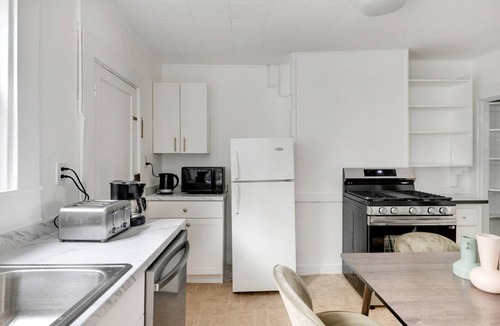 Neighborhood Nine Apartment | Blueground | Neighborhood Nine, view, nr Harvard