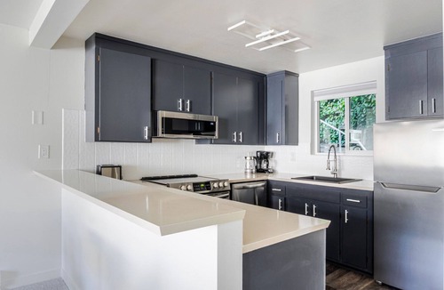 North Queen Anne Apartment | Blueground | North Queen Anne, view, nr Kerry Park