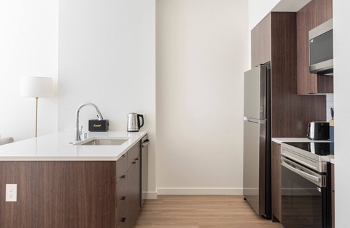 Old San Leandro Apartment | Blueground | Old San Leandro, fitness center, nr Lake Chabot