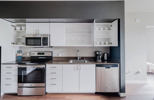 Overlake Apartment | Blueground | Redmond, w/d, gym, nr park
